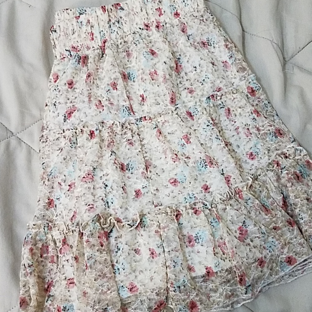 💙Maurices Floral Skirt💙 - Picture 2 of 6